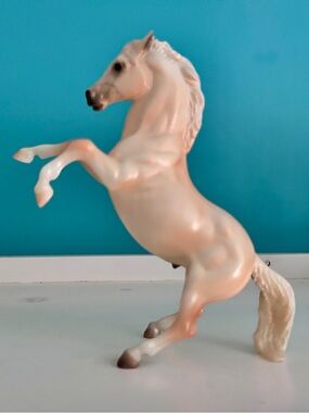 Breyer retired Cloud rearing stallion